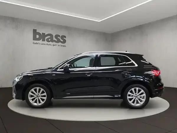 Gebraucht Audi Q3 Ambiente 245 PS (180 kW) 2022 Mythosschwarz metallic SUV