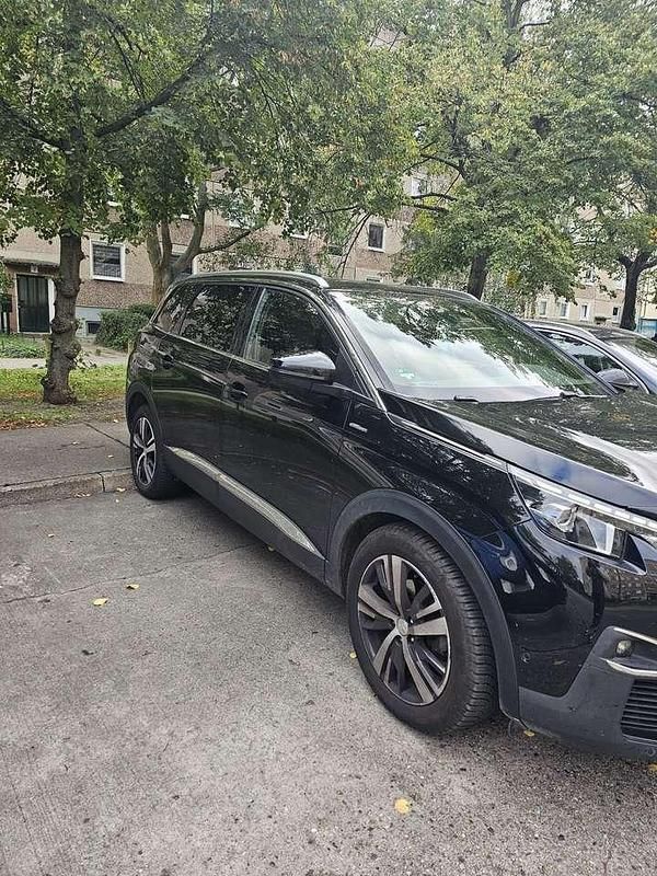 Gebraucht Peugeot 5008 Allure 120 PS (88 kW) 2018 Van / Kleinbus