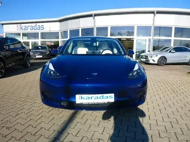 Gebraucht Tesla Model 3 Long Range RWD 239 kW (325 PS) 2022 Blau Limousine