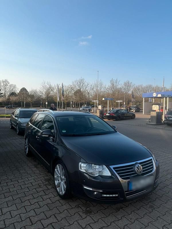 Gebraucht VW Passat R 170 PS (125 kW) 2008 Andere farben Kombi