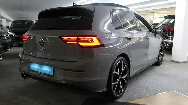 Gebraucht VW Golf VIII GTD 200 PS (147 kW) 2023 Grau Limousine