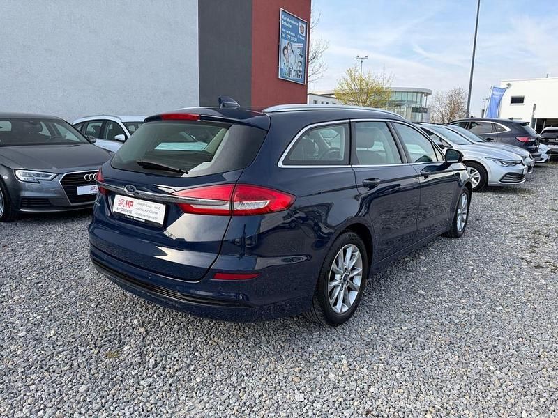 Gebraucht Ford Mondeo Titanium 150 PS (110 kW) 2020 Blau Limousine