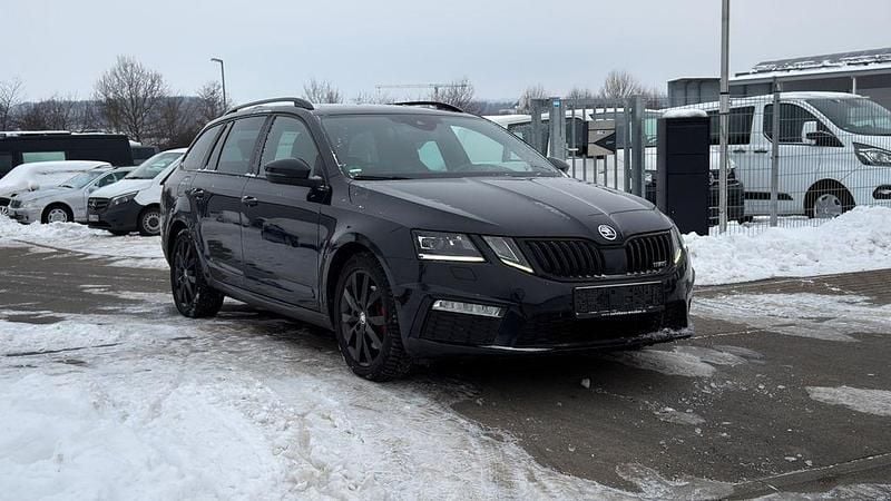 Schwarz Gebraucht 2017 Skoda Octavia RS Kombi | 9.995 € (Guter Preis) - Bild 1/4