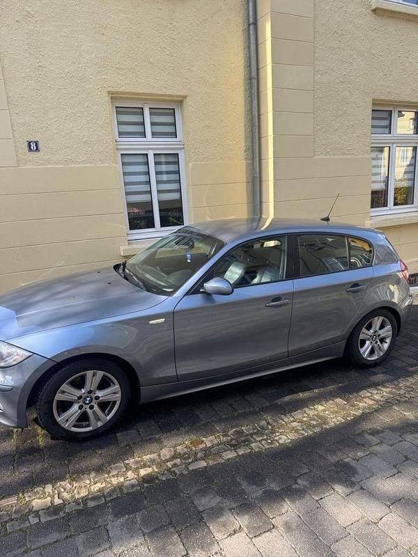 Gebraucht BMW 116 Advantage 116 PS (85 kW) 2004 Grau Kleinwagen