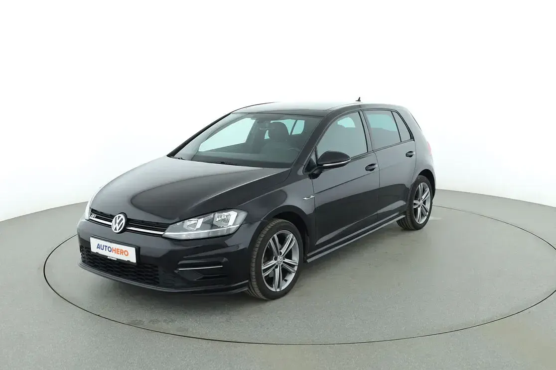Gebraucht VW Golf VII Comfortline 2018 Limousine