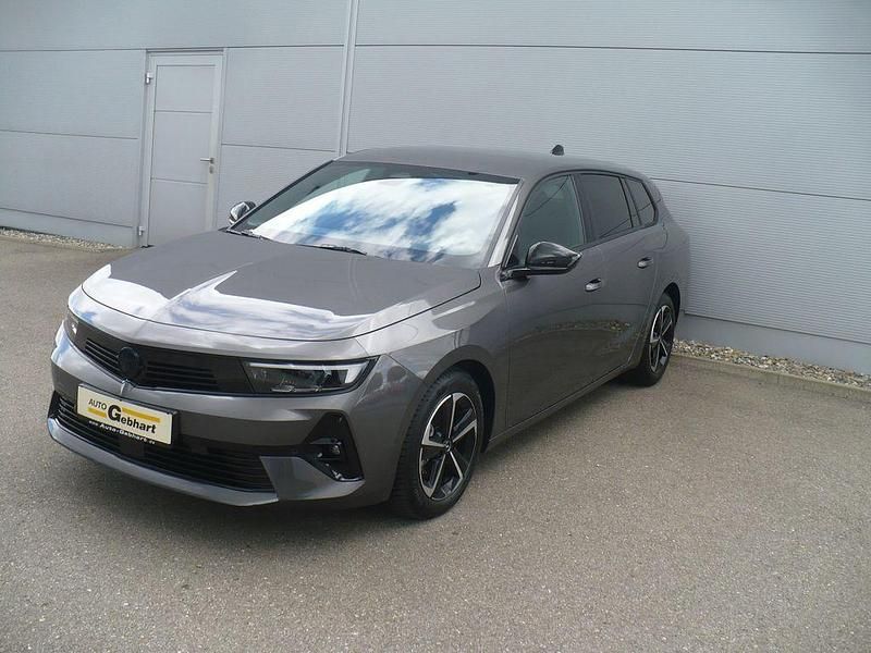 Grau Gebraucht 2024 Opel Astra Kombi | 27.900 € (Fairer Preis) - Bild 1/4