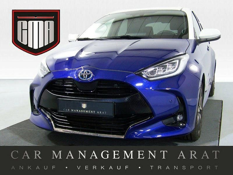 Blau Gebraucht 2021 Toyota Yaris Hybrid Style Kleinwagen | 20.251 € (Fairer Preis) - Bild 1/4