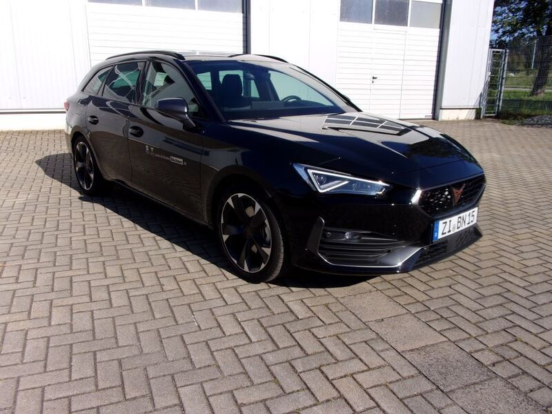 Gebraucht Cupra Leon 190 PS (139 kW) 2024 Schwarz Limousine