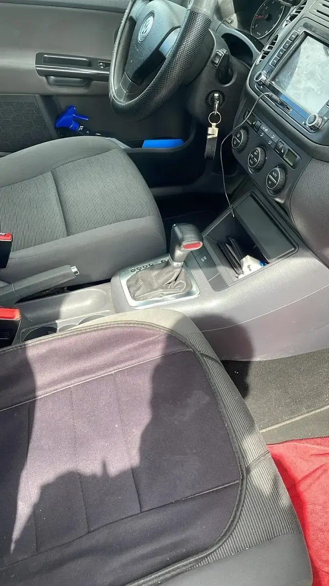 Gebraucht VW Golf VI 122 PS (89 kW) 2009 Silber Kleinwagen