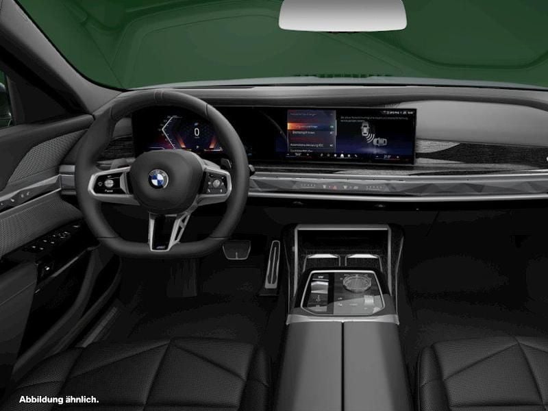 Gebraucht BMW 740 Comfort Edition 299 PS (219 kW) 2025 Limousine