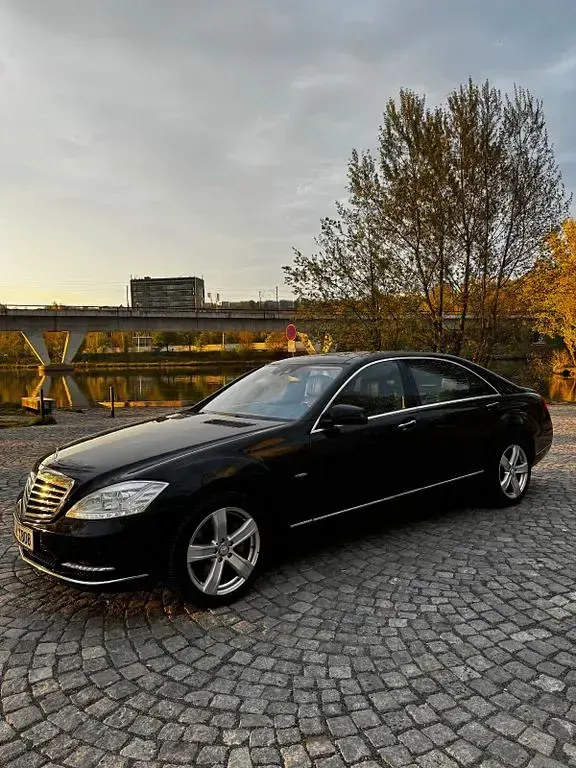 Gebraucht Mercedes S350L 306 PS (225 kW) 2011 Schwarz Limousine