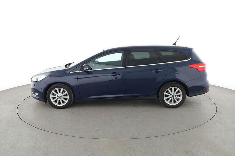 Gebraucht Ford Focus Titanium 125 PS (91 kW) 2017 Blau Kombi