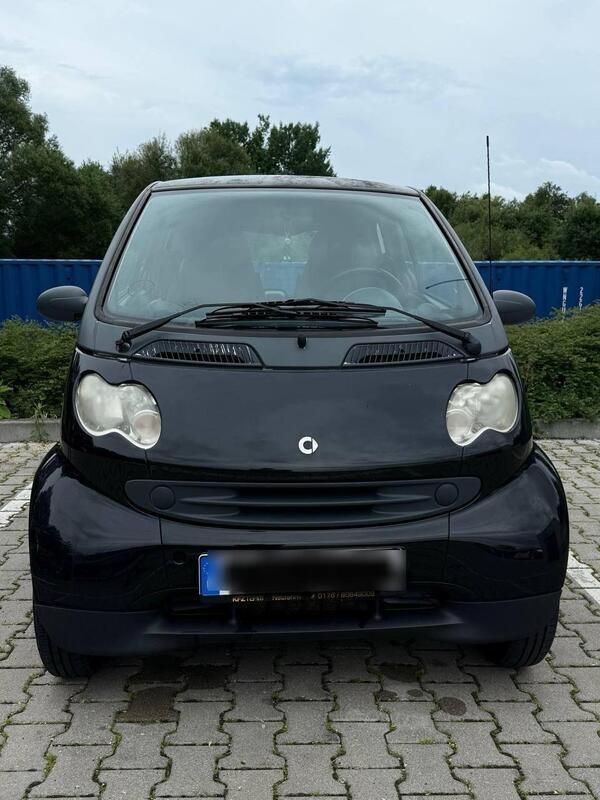 Schwarz Gebraucht 2005 Smart ForTwo Coupé Coupé | 1.650 € (Fairer Preis) - Bild 1/4