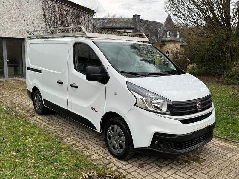 Gebraucht Fiat Talento Basis 120 PS (88 kW) 2018 Weiß Van / Kleinbus