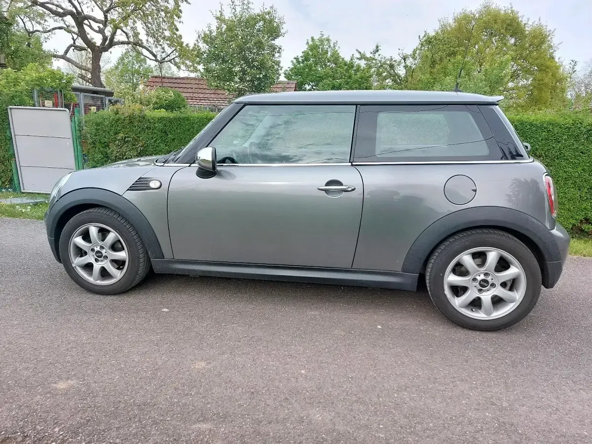 Używany Mini Cooper 120 KM (88 kW) 2009 Szary Hatchback