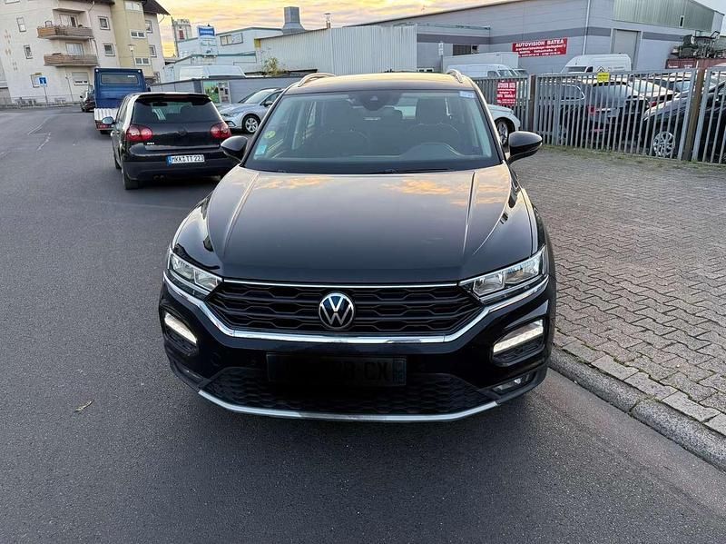 Gebraucht VW T-Roc Style 150 PS (110 kW) 2022 Deep black SUV