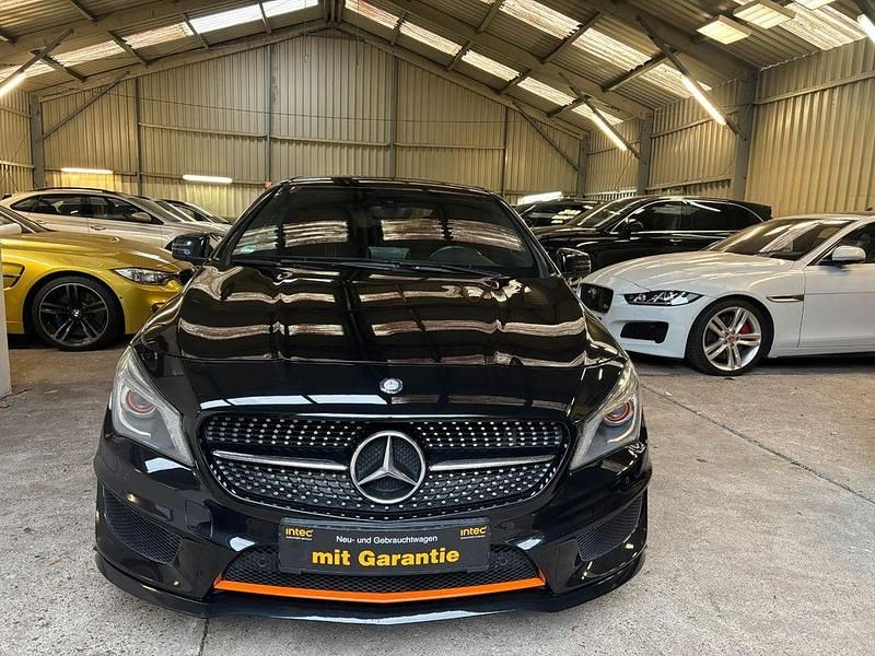 Gebraucht Mercedes CLA180 AMG 122 PS (89 kW) 2015 Schwarz Limousine