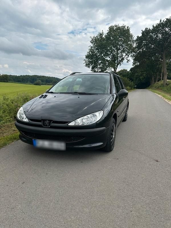 Schwarz Gebraucht 2005 Peugeot 206 Kombi | 1.150 € (Fairer Preis) - Bild 1/4
