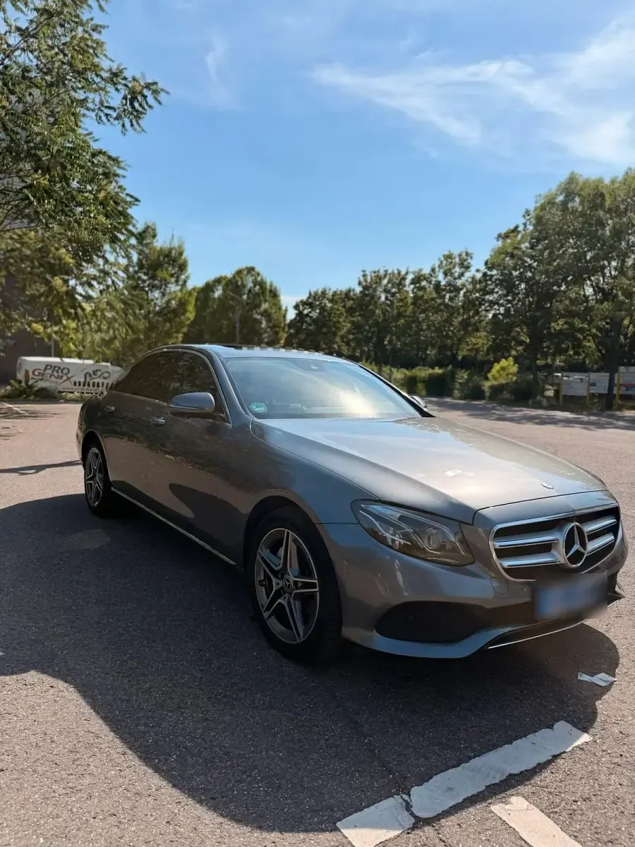 Gebraucht Mercedes E350 258 PS (189 kW) 2018 Silber Limousine