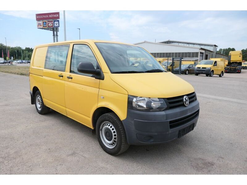 Gebraucht VW T5 84 PS (61 kW) 2010 Ginstergelb r1032 Van