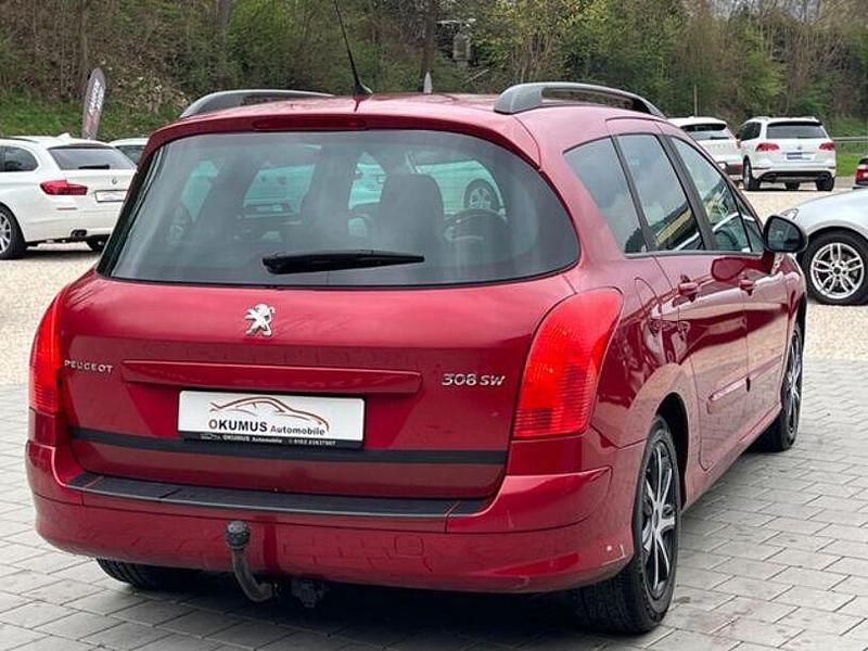 Second-hand Peugeot 308 103 CP (75 kW) 2012 Roșu Berlinǎ