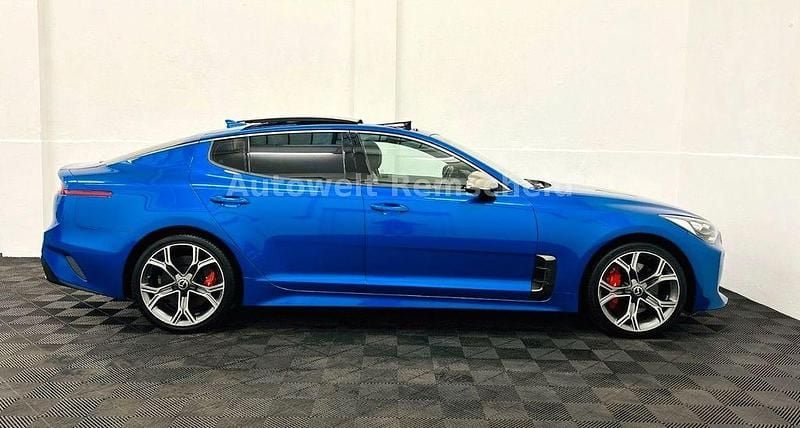 Gebraucht Kia Stinger GT 366 PS (269 kW) 2018 Blau Kleinwagen