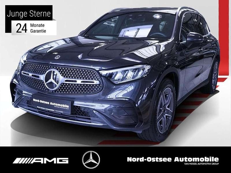 Metalliclack graphitgrau Gebraucht 2024 Mercedes GLC300 AMG SUV | 56.690 € (Superpreis) - Bild 1/4