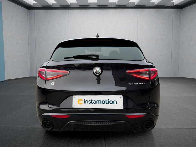 Neu Alfa Romeo Stelvio 280 PS (205 kW) 2025 Schwarz SUV
