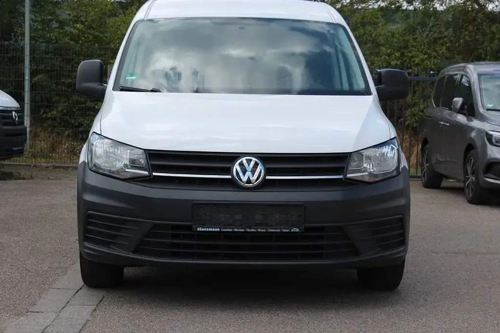 Usado VW Caddy 102 HP (75 kW) 2016 Branco Monovolume