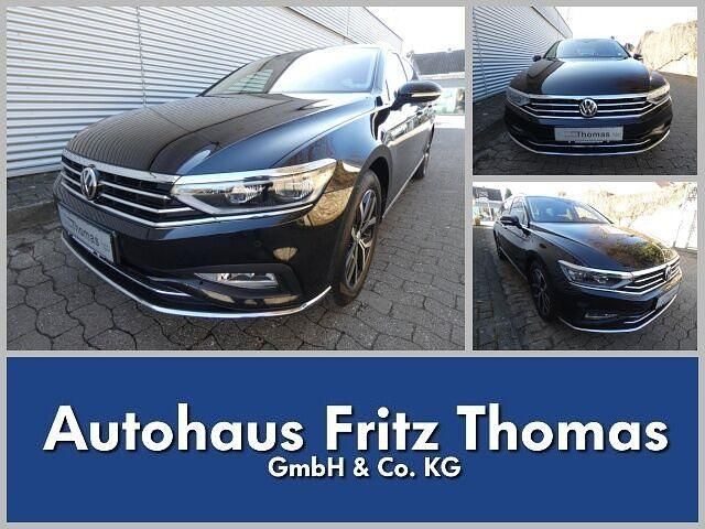 Gebraucht VW Passat Elegance 150 PS (110 kW) 2020 Deep black perleffekt Kombi