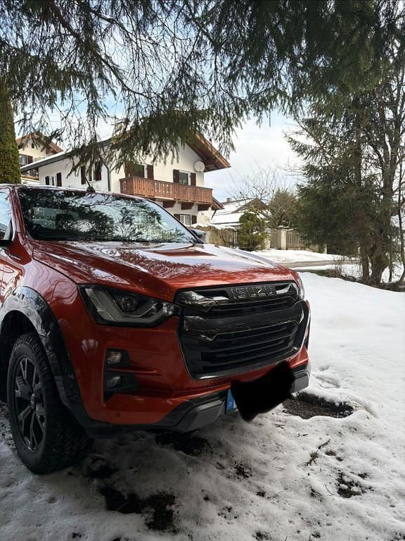 Gebraucht Isuzu Pick up 163 PS (119 kW) 2025 Orange Pickup
