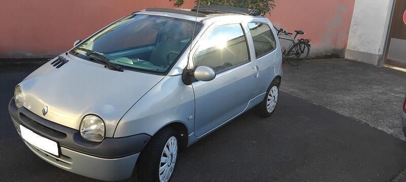 Grau Gebraucht 2003 Renault Twingo Expression Kleinwagen | 650 € (Guter Preis) - Bild 1/4