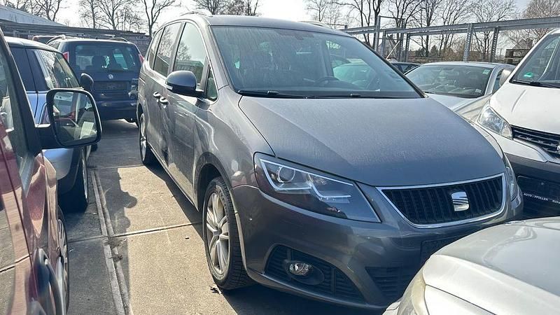 Gebraucht Seat Alhambra Style 170 PS (125 kW) 2011 Grau Van / Kleinbus