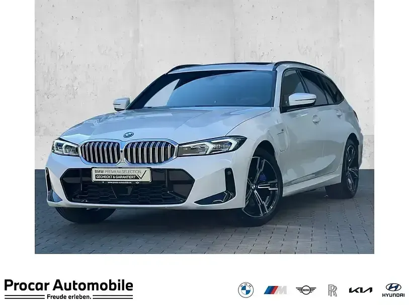 Używany BMW 330e M Sport 292 KM (214 kW) 2025 Kombi