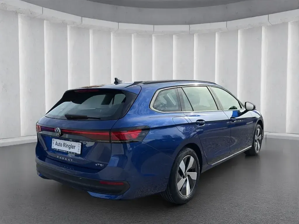 Ny VW Passat 150 HK (110 kW) 2025 Blå Stationcar