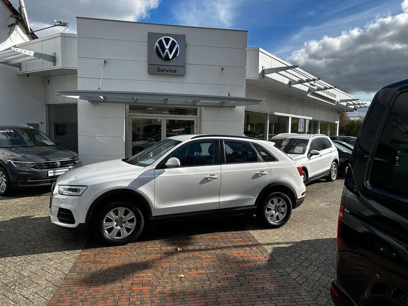 Gebraucht Audi Q3 Design 120 PS (88 kW) 2017 Cortinaweiß SUV