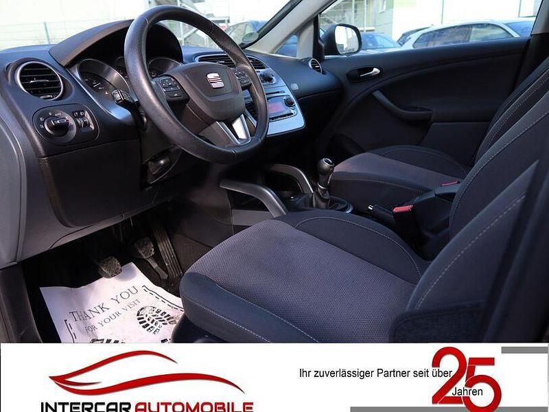 Gebraucht Seat Altea 125 PS (91 kW) 2010 Grau Van / Kleinbus