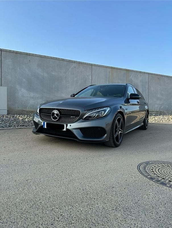 Gebraucht Mercedes C43 AMG AMG 367 PS (269 kW) 2017 Grau Kombi
