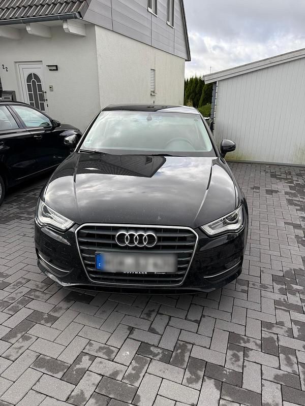Schwarz Gebraucht 2013 Audi A3 Limousine | 7.100 € (Superpreis) - Bild 1/4