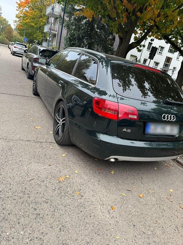 Gebraucht Audi A6 132 PS (97 kW) 2006 Blau Limousine