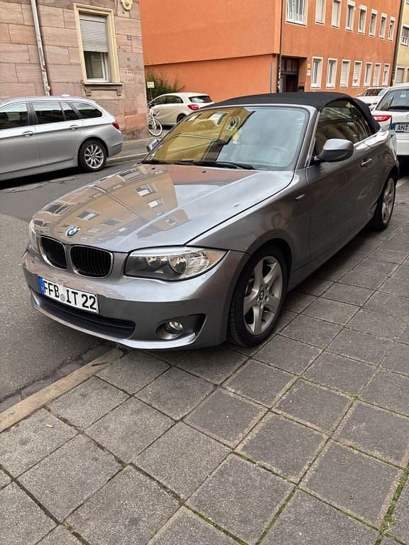 Grau Gebraucht 2013 BMW 123 Cabriolet Cabrio | 11.500 € (Superpreis) - Bild 1/4