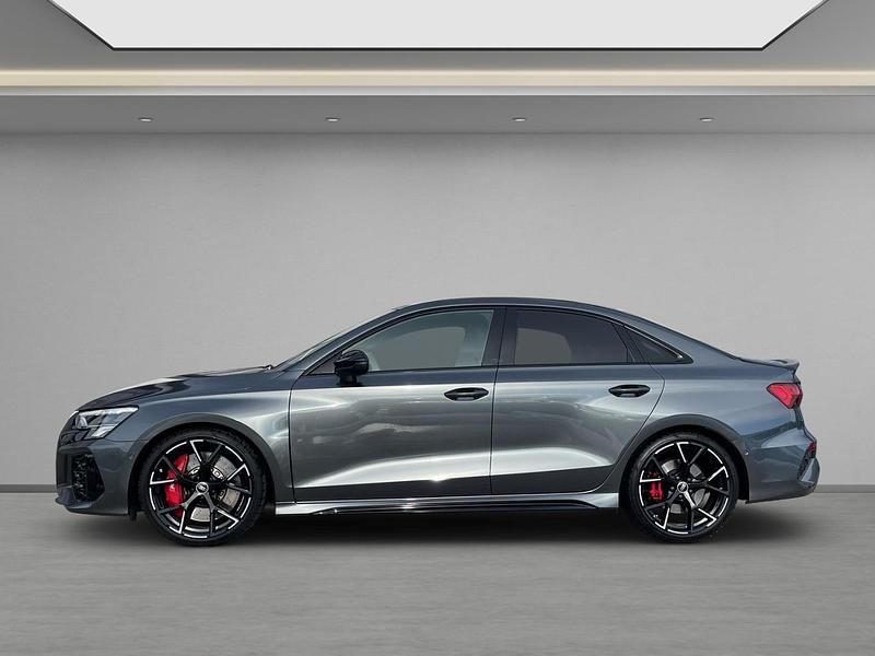 Gebraucht Audi RS3 Ambiente 400 PS (294 kW) 2023 Grau Limousine