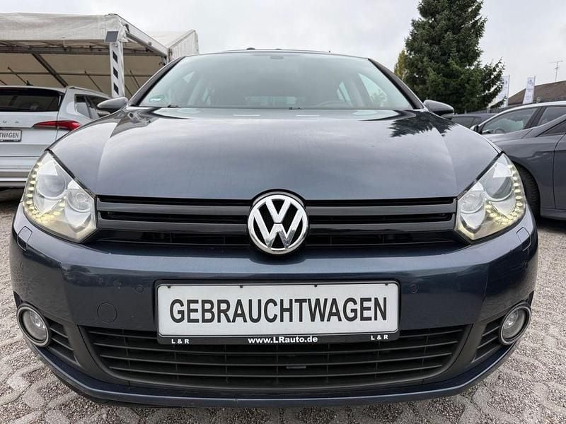 Gebraucht VW Golf VII Match 122 PS (89 kW) 2012 Blau Limousine