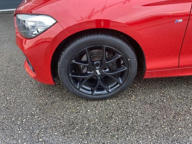 Gebraucht BMW 118 M Sport 136 PS (100 kW) 2016 Melbournerot metallic Kleinwagen