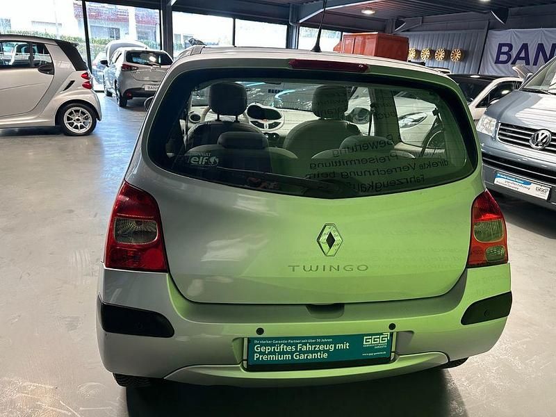 Gebraucht Renault Twingo Expression 58 PS (42 kW) 2008 Grau Kleinwagen
