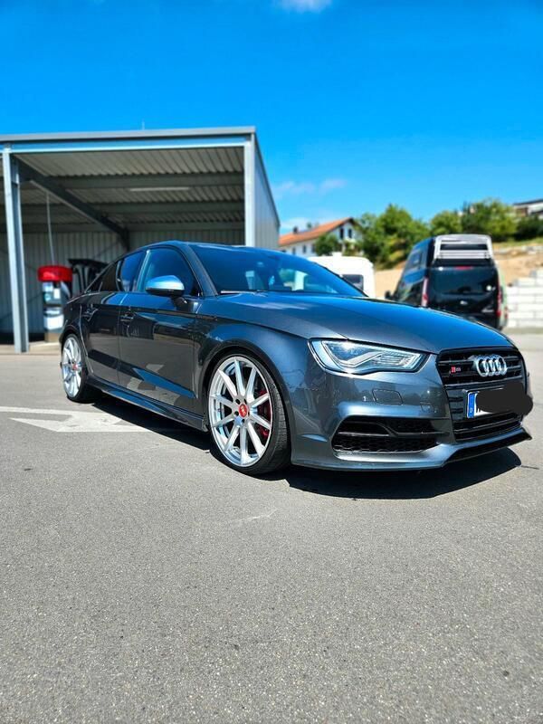 Silber Gebraucht 2016 Audi S3 Limousine | 24.500 € (Etwas zu teuer) - Bild 1/4