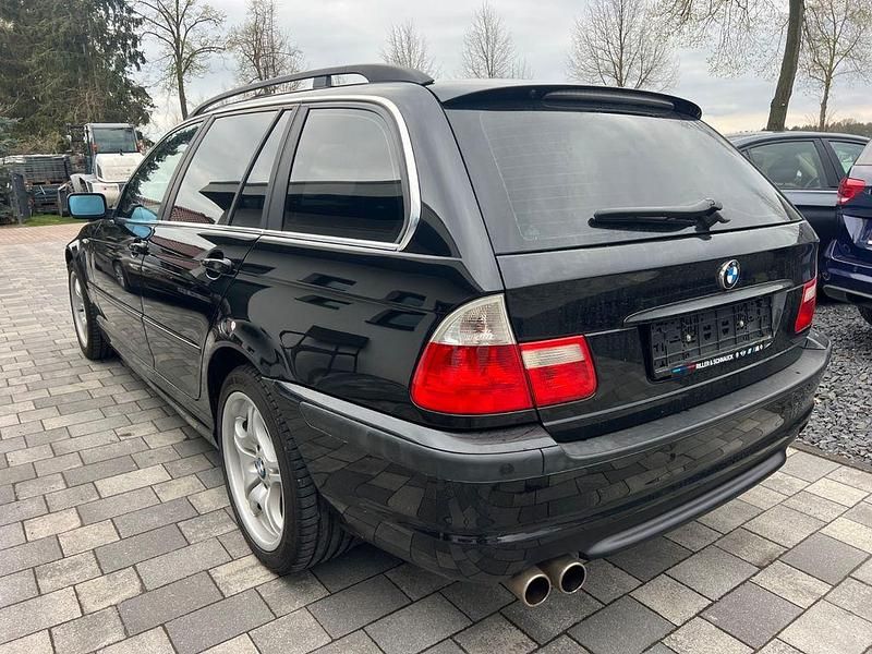 Używany BMW 325 Exclusive 231 KM (169 kW) 2003 Czarny Sedan/Limuzyna