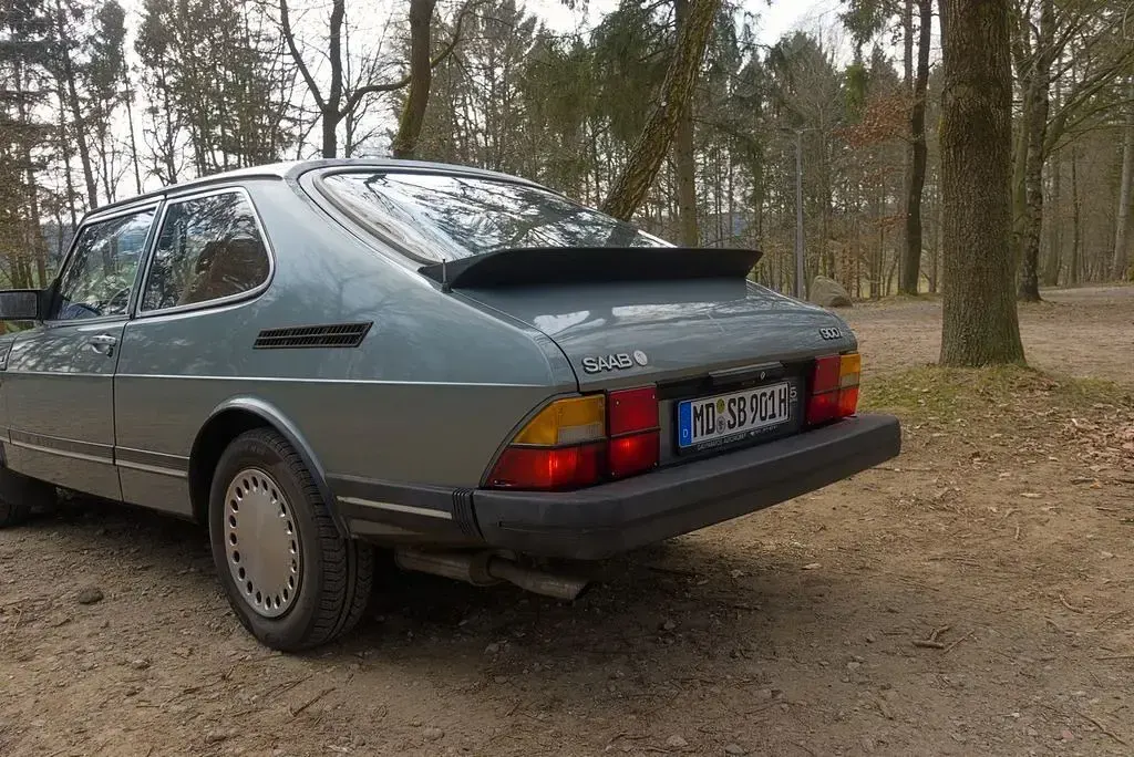 Gebraucht Saab 900 116 PS (85 kW) 1986 Grün Coupé