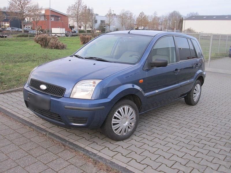 Blau Gebraucht 2005 Ford Fusion Kombi | 2.150 € (Fairer Preis) - Bild 1/4