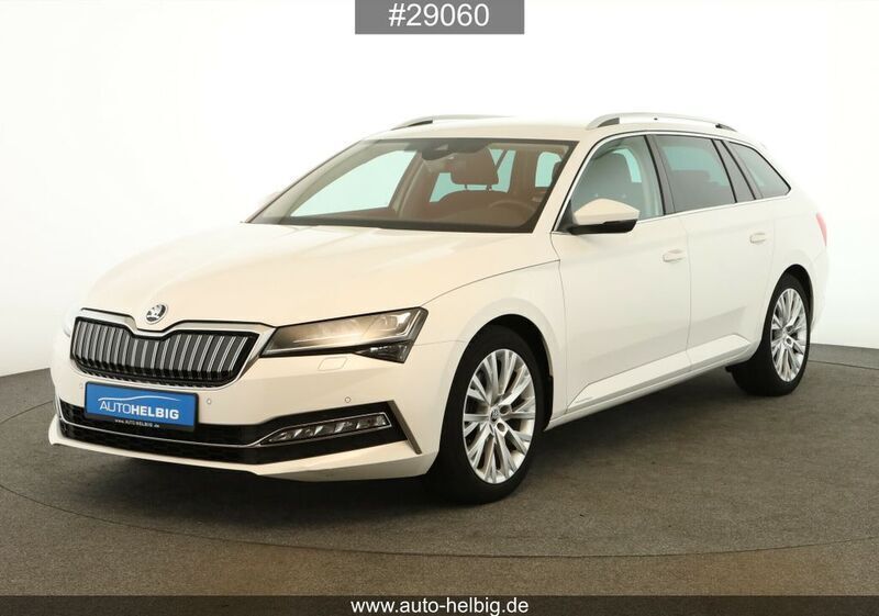 Candyweiss Gebraucht 2021 Skoda Superb Style Kombi | 19.990 € (Superpreis) - Bild 1/4
